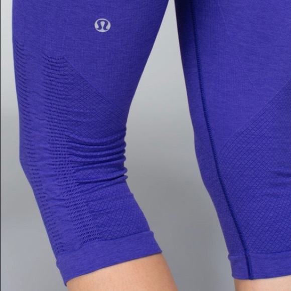LULULEMON In The Flow II Crop Purple Leggings 6 - Picture 5 of 12